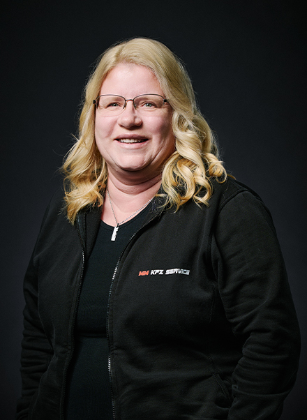 Portrait Anette Serviceberaterin